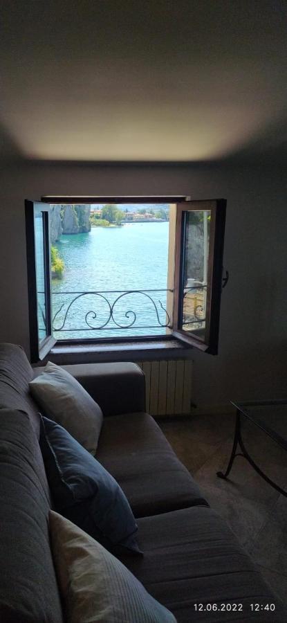 Apartamento L'Ora Marone Exterior foto