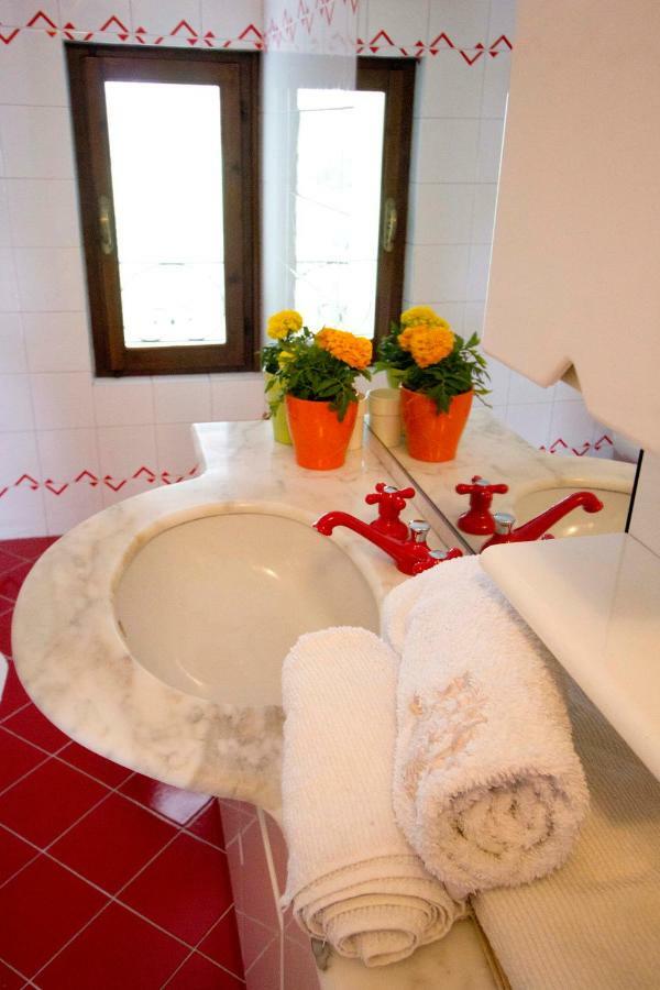 Apartamento L'Ora Marone Exterior foto